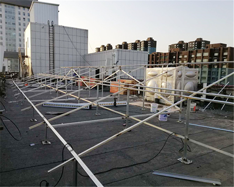 郝师傅建设工程公司 讲解，山西空气能采暖工程为何要加装缓冲水箱？